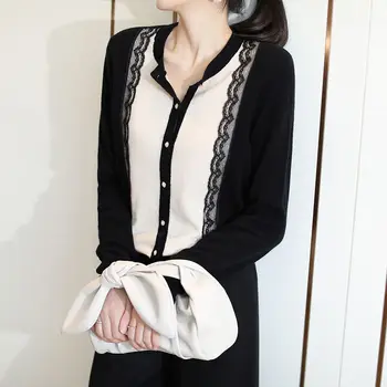 2020 m. rudens ir žiemos moteriškų naujas mados temperamentas kontrasto spalvų nėriniai pearl sagtis long sleeve top cardigan megztinis moterims