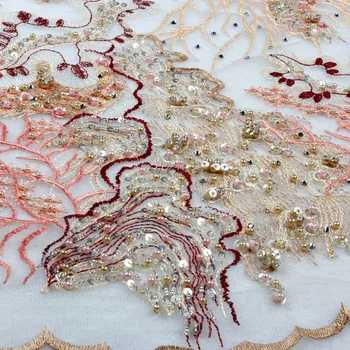 1yard Naujas mados stilius mišrios spalvos sunkiųjų rankų darbo karoliukai ant užskaitos siuvinėjimo vestuvių suknelė nėrinių audinys