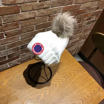 Big Goose Parkas Ateiti Iš Toronto Žiemą Šiltas Vilnos Skrybėlę Sutirštės KnitteTrend Unisex Moterų Žiemos Kailių Kepurės Mergaitėms priedai