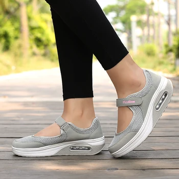Lengvi laisvalaikio bateliai moteris sneaker naujas mados tuščiaviduriai akių orui platforminiai batai moterims sportbačiai plius dydis
