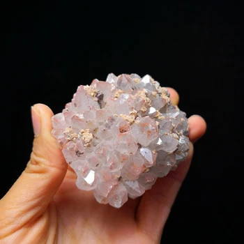 Natūralus Raudonasis Kvarcas Pyrite Dolomitas Mineralinių kristalų pavyzdžių forma JIANGXI PROVINCIJOJE KINIJOS A2-3