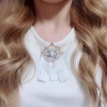Korėjos Audinio peteliškę Sagė Pin Nėrinių Bowknot Cravat Kristalų Moterų Marškinių Apykaklės, Segtukai, bižuterijos Drabužių Priedai