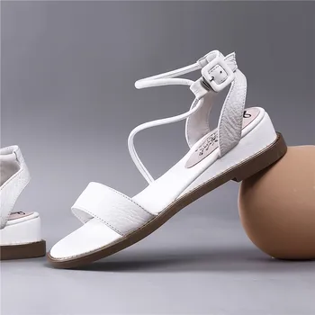 Smirnova 2020 naujus batus moteris sagtis Atsitiktinis natūralios odos batai moterims Atsitiktinis pleištai sandalai moterims mažai aukštakulnius batus didelis dydis