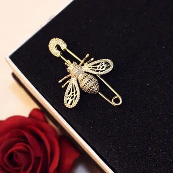Prabangos Prekės Visiškai Crystal Aukso Bičių Sagės Moteris Blizga Tuščiaviduriai Bitės Sagė Pin Kailis Scraf Fine Jewelry